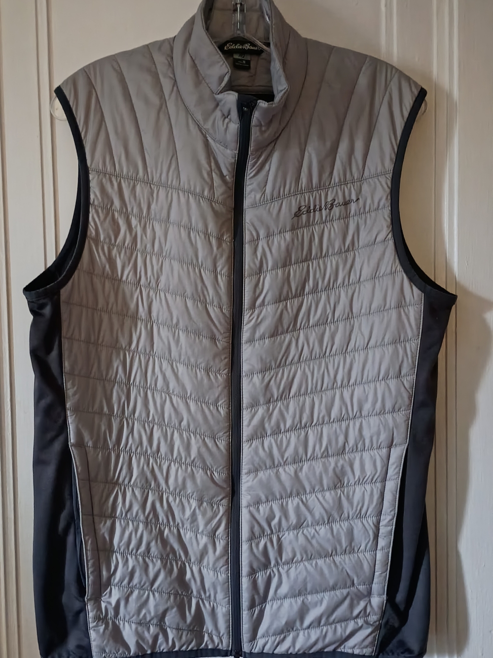 Eddie Bauer Light Gray Quilted Vest with Black Side Panels